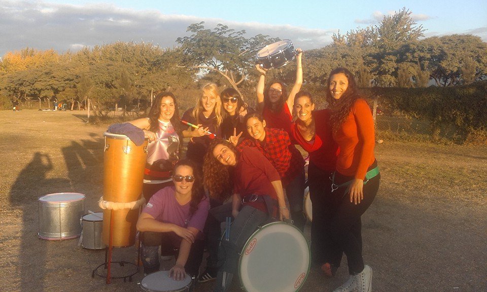 Te esperamos el Miercoles 25 de Mayo, a las 15hs en el Pque La Isla de la Paternal!!  #OlhaSwingueira #AgiteFemenino