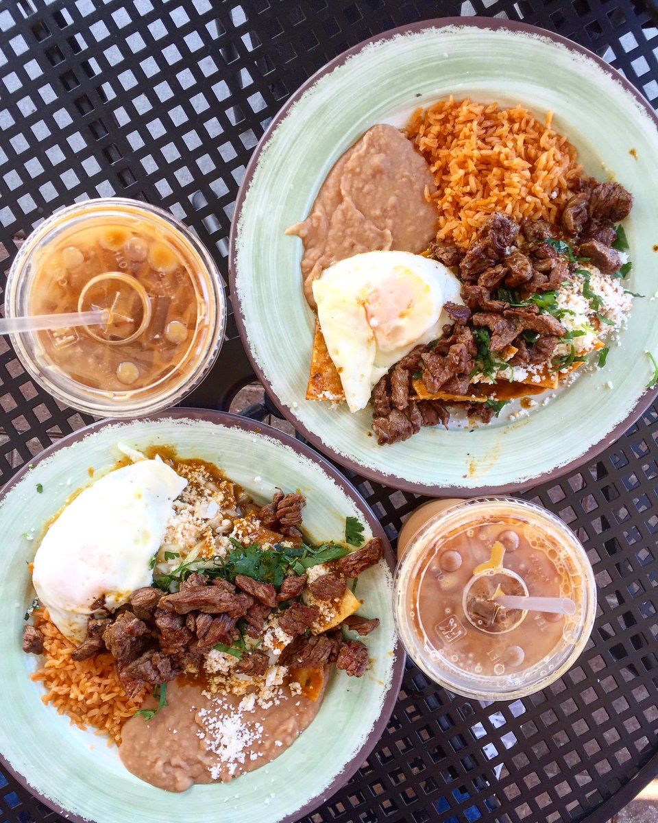 DradeVsFood's tweet photo. El Camino Cafe • Tustin, CA
Some of the best chilaquiles in Orange County. Perfect balance of flavors https://t.co/25OeAAU2cb