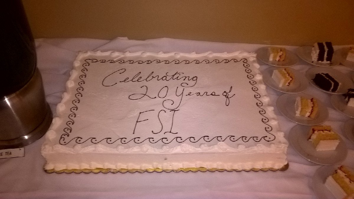 garay's tweet photo. #fsi2016 20th year anniversary cake preview: https://t.co/tY5B5H9Thp