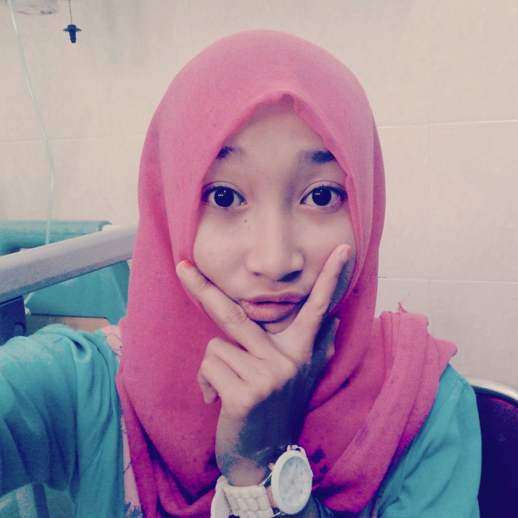 Selamat pagi kawan.. 
Akun baru nih, jangan lupa follow yha kawan2 baruku. ★★♣