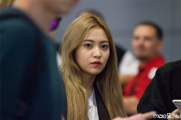 yeri_1015 tweet picture