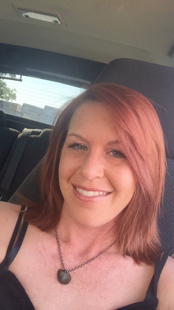 2NaughtyJess's tweet photo. How y'all like redheads? https://t.co/MlMoigdY0P