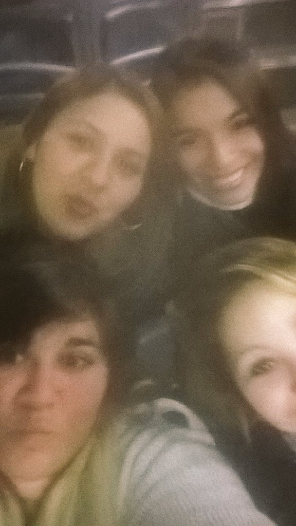 LuNiChLu's tweet photo. Con las piiiiiii. .. https://t.co/TkvMeWD0WH