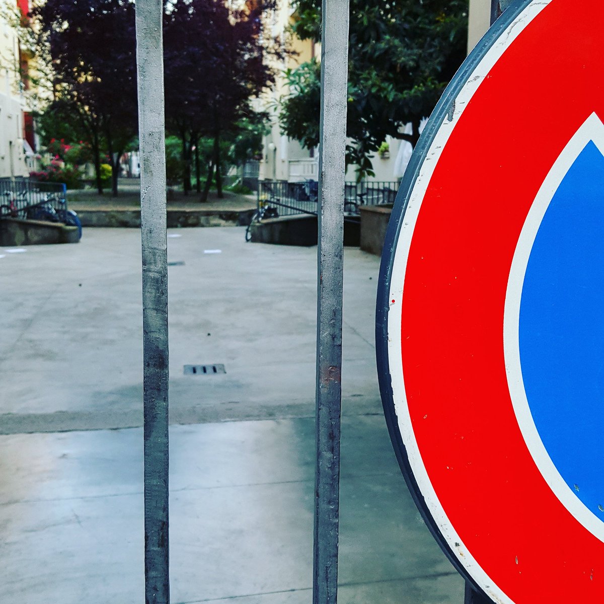 jonjon951's tweet image. That used to be my hood #childhood #ghetto