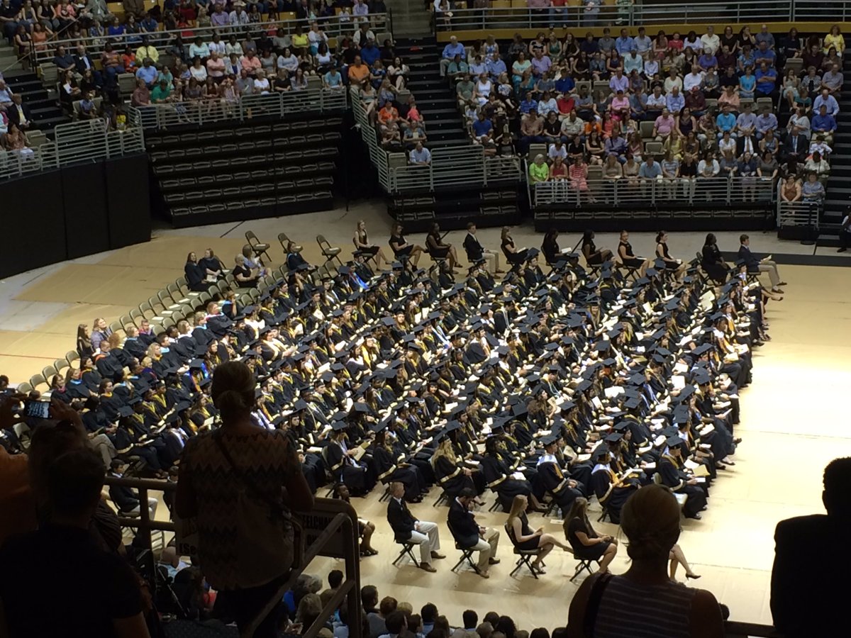 WetumpkaHSHoops's tweet photo. Congrats to the Class of 2016! Go Indians!! #Wetumpka https://t.co/zDtXNgzLW2