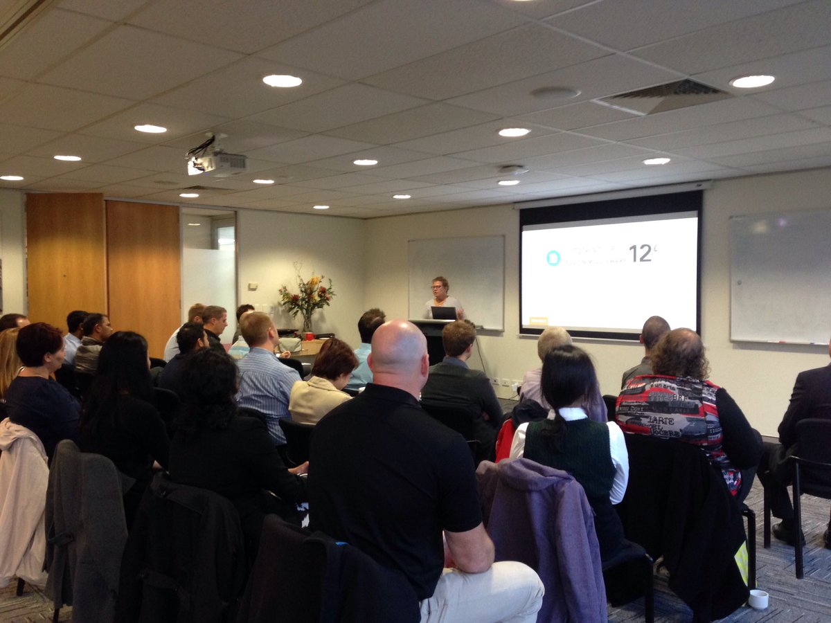 chriscmuir's tweet image. Full house #OracleForms #Auraplayer #OracleMCS #OracleMAX #Perth #TooManyHashTags