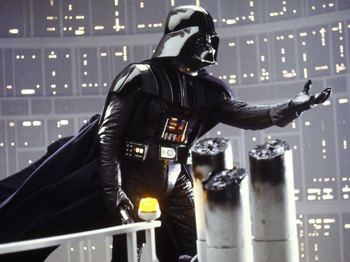 charsheaven's tweet photo. anakin skywalker / darth vader •• star wars https://t.co/EgEaWZTbgt