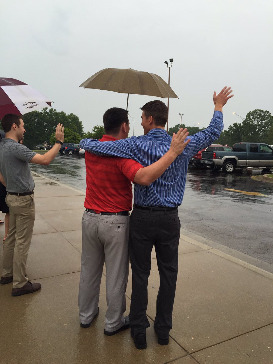 Wait! I can do better: Mr. Sperling @DWSper is holding onto memories of the UE through Mr. Anderson <a href="/bleedblue1977/">Mickey</a>