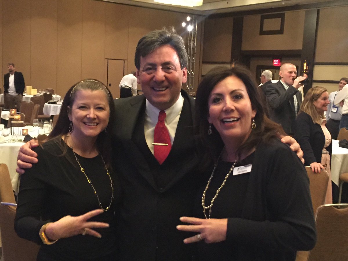 stephatkins's tweet image. Shout out to #3piece #m6xChange Thanks for awesome conference!