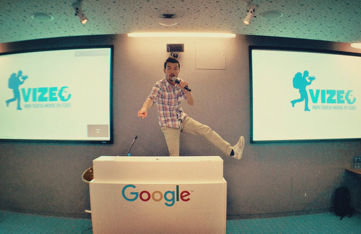 Alexvizeo's tweet photo. Hier j'ai fait 1 conférence chez Google Dublin sur mon métier de #blogueur - #influenceur Voyage > Gros Kiffe ! 😁 https://t.co/285TVG4jqq