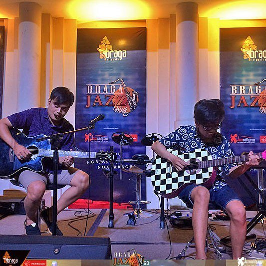 From Our Instagram: #Scene from Braga Jazz Walk ep 23

Estuning (<a href="/erickmildan/">Erick Mildan</a> &amp; <a href="/alsa/">YWxzYQ==</a>.tp.suy )

Full coverage artic…
