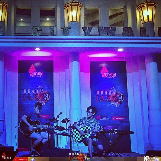 From Our Instagram: Scene from Braga Jazz Walk ep 23

Estuning (<a href="/erickmildan/">Erick Mildan</a> &amp; <a href="/alsa/">YWxzYQ==</a>.tp.suy )

Full coverage articl…