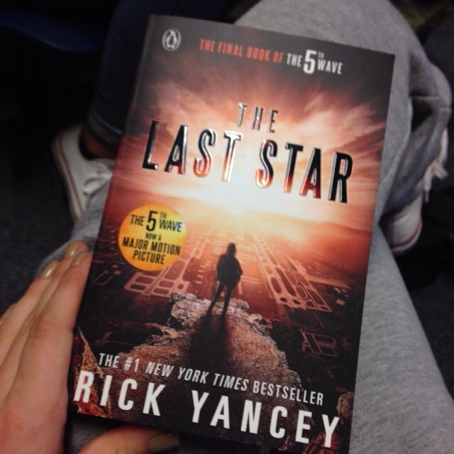 sergeantzxmbie's tweet photo. @sergeantzxmbie @RickYancey I HAVE IT AND IM PUMPED TO READ https://t.co/6dvz3hCuYj