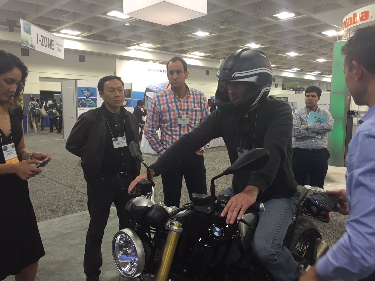 rattansoftware's tweet image. Fun times at #DisplayWeek16. Augmented heads up display helmet from @digilens