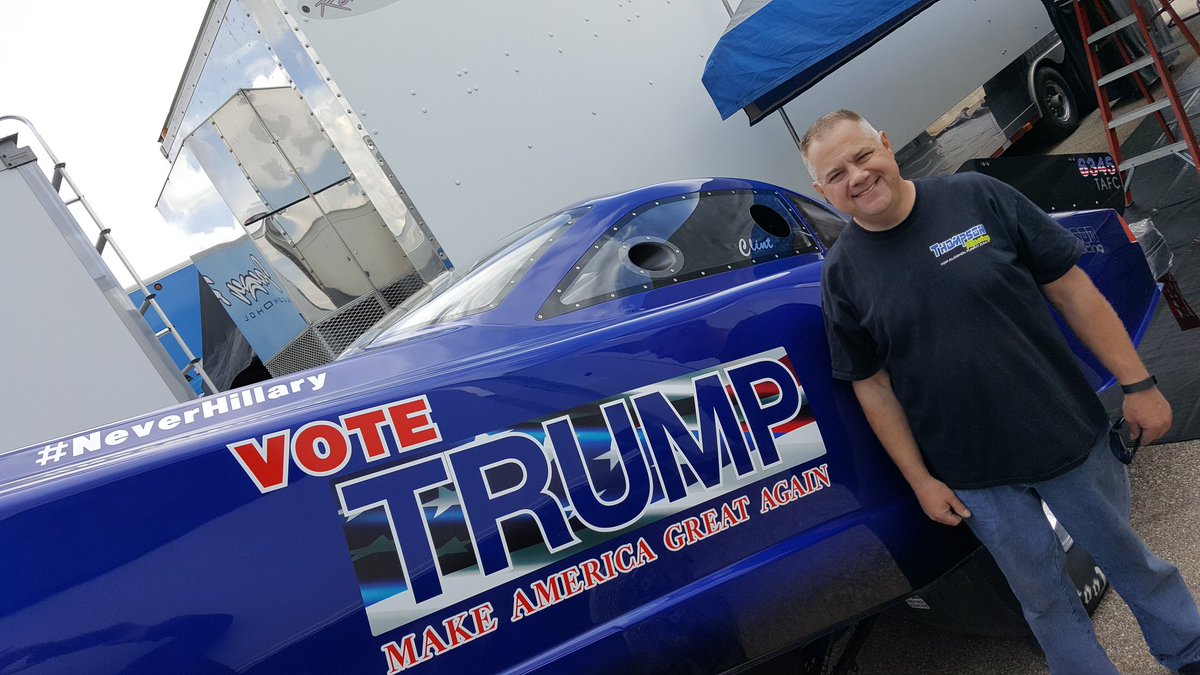 AdamRhoades13's tweet photo. @realDonaldTrump #NeverHillary #ClintThompson #RacersforTrump #MakeAmericaGreatAgain https://t.co/tTR8cdjx7Y