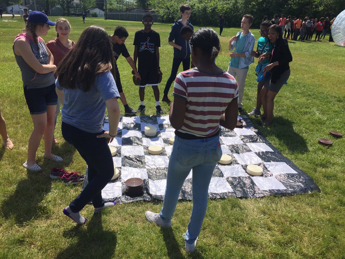 FalconPrince161's tweet photo. More Parker fun. @ParkerJrHigh @SuptDoster https://t.co/K1ByOBS3Am