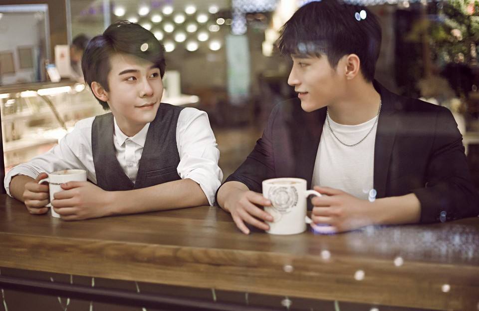 ผู้หญิงมีหนวด👬 на Твитеру: "My Roommate is a Fairy Fox >Coming Soon #ทีมสาววาย #ชายได้ชายสาววายนิพพาน #ซีรีย์เกย์ #ชะนีอดแดกบอกด้วย… "