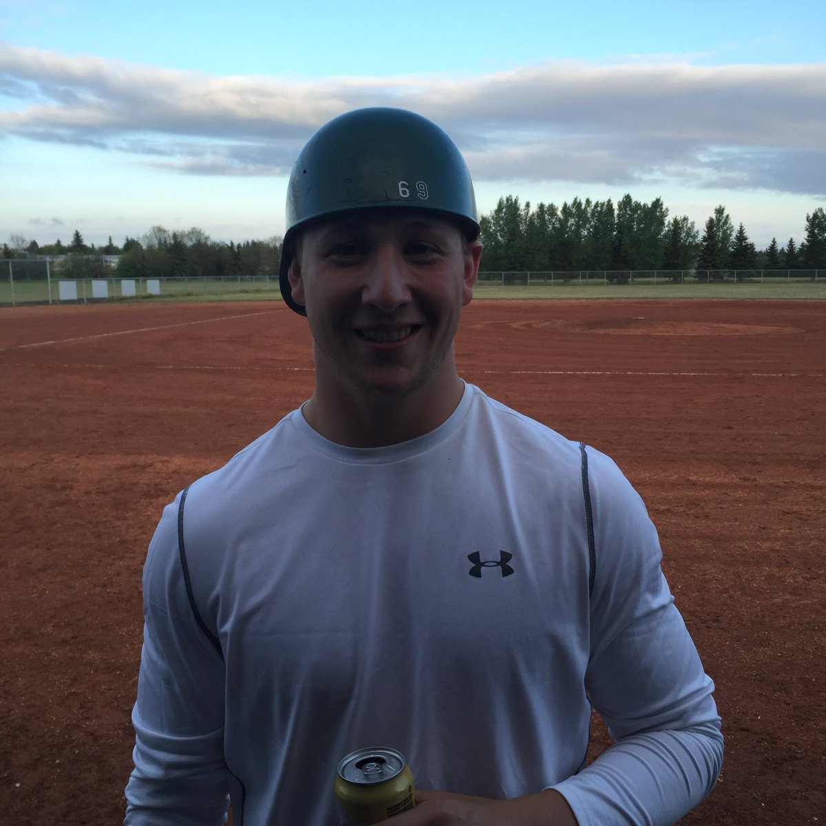wilkiebrewers's tweet photo. This young arm went 7 strong and started the #brewcrew off with a W. #cocksucker https://t.co/LwwLgUUyzk