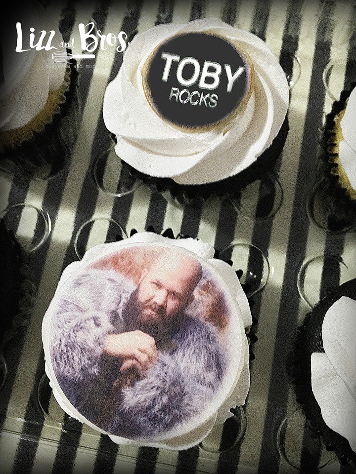 LizzandBros's tweet photo. #deliciosos #cupcakes para @tobygrapher esperamos te hayan gustado https://t.co/xlF9MlqlfD