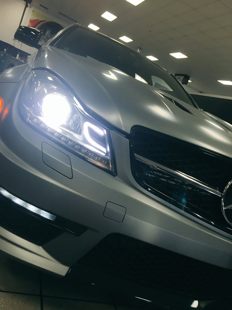BUSTAMILES's tweet photo. This is so amazing. #507Edition #C63 #AMG https://t.co/A56808tHgJ