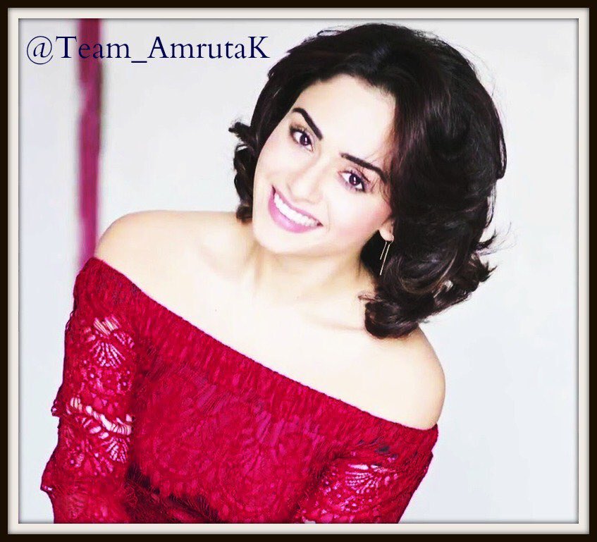 TeamAmruta's tweet photo. संकष्टी चतुर्थीच्या शुभ मुहूर्तावर आम्ही Official @Team_AmrutaK Start करत आहोत. @miamruta We Always Love &amp; Support U https://t.co/0BON6HYpsK