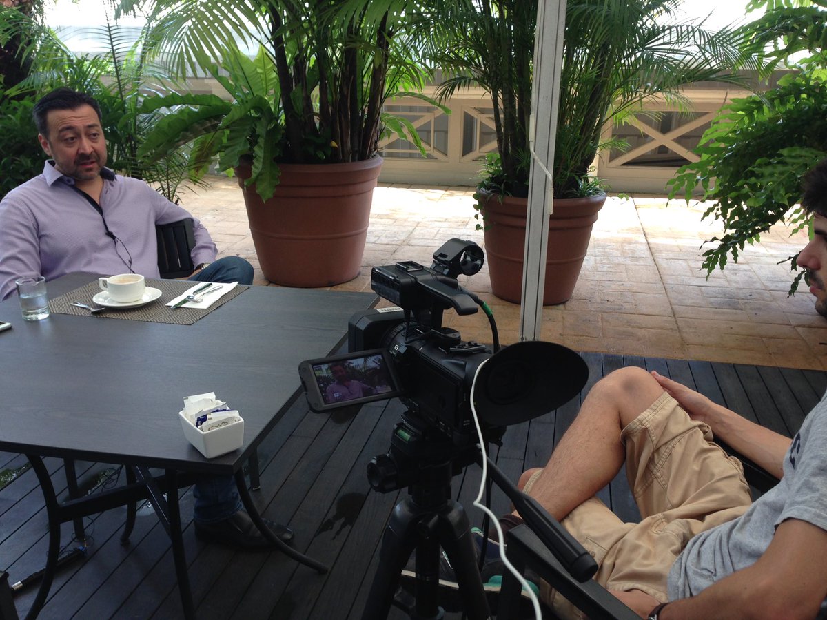 1st itw in #Singapore w/ the experienced entrepreneur @broadstep. "Don't give equity for an open space" #incubator