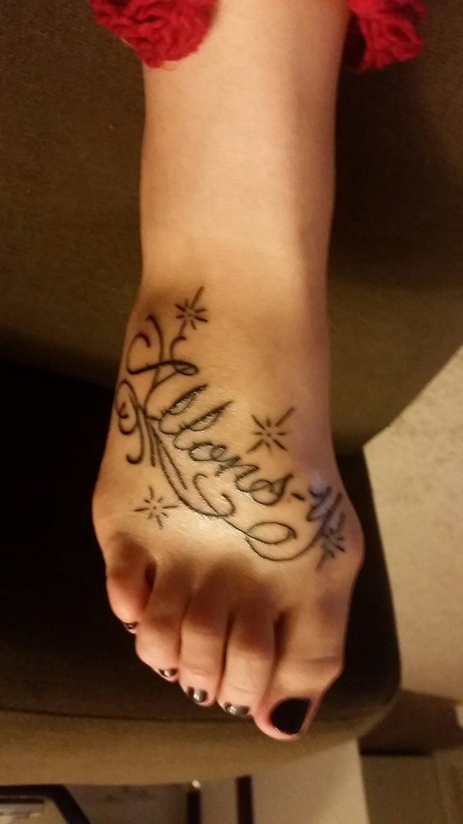 SweetBriTroy's tweet photo. My new ink from the #elmstfest this past weekend. Thanks #trufantbros from Angelo! #allonsy #DoctorWho #10forever https://t.co/Kq12qr2cly