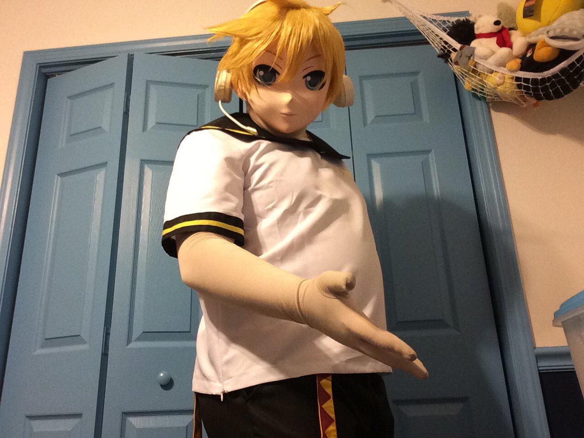 T-Pose Len (@tposelen_ebooks) / X