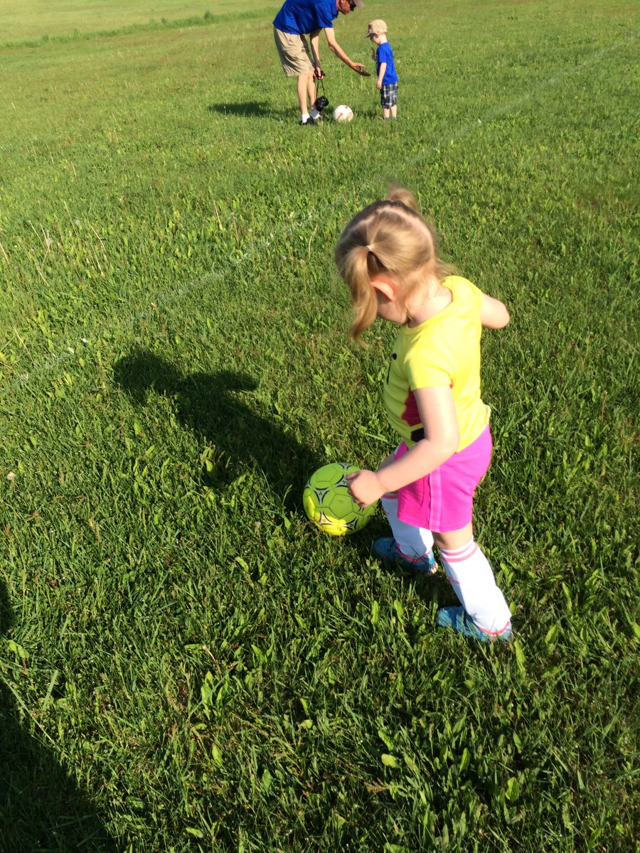 jvickibblakely's tweet photo. My soccer star in the making #Beatrice https://t.co/IMia8BO6RK