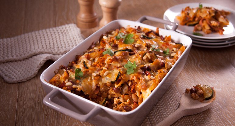 EdgellAu's tweet photo. This quick and easy pasta bake will be an instant family favourite. https://t.co/lglW2VF7Xj #italian #recipe https://t.co/MT3poIcYLJ