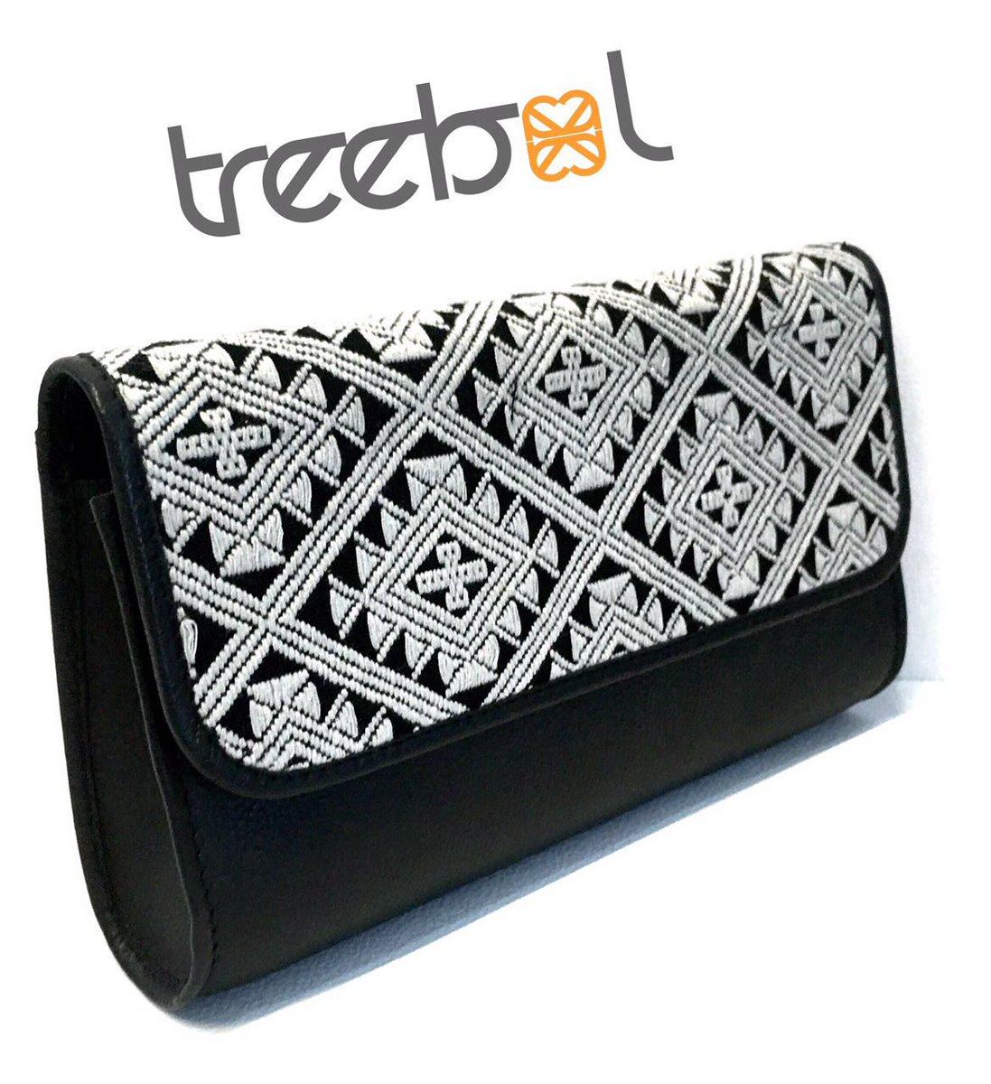 TreebolTuxtla's tweet photo. CLUTCH IRLANDA
Visitanos en privada bonampak #448
Tuxtla gutierrez, chiapas https://t.co/zlBCk5VseM