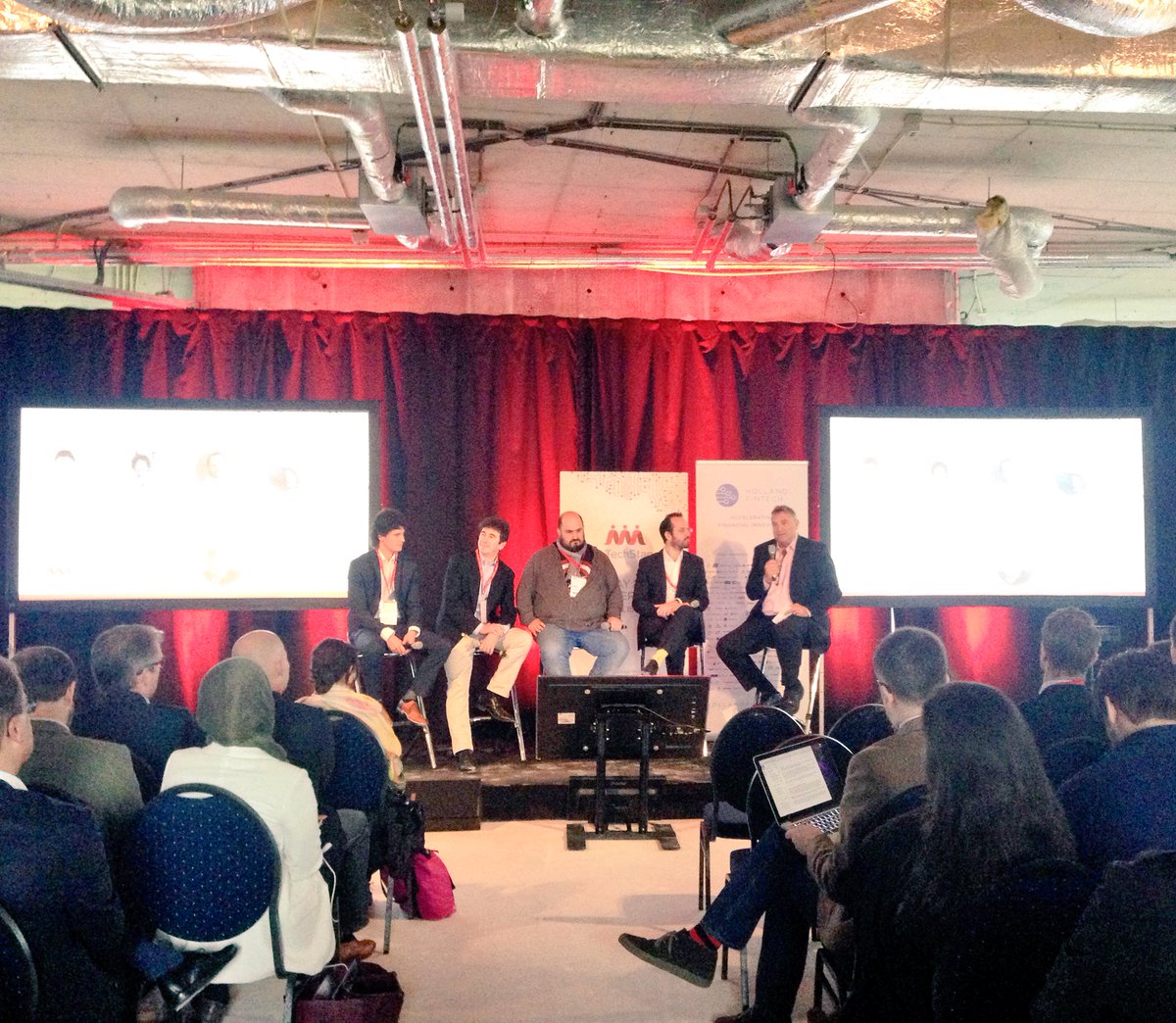 maaike_91's tweet photo. Blockchain 360 and its plausible bets now on stage #FTSAM16 https://t.co/KOD8YHqWHl