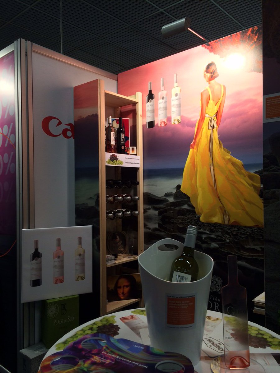 Bezoek Rijnja Repro op  <a href="/retaileventnl/">Retail Event NL</a> en maak kans op een winkelaankleding!