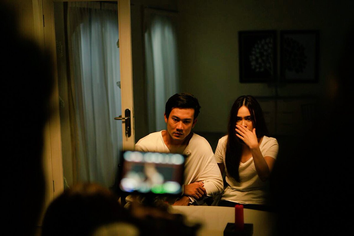 HitMakeStudios's tweet photo. Day 14 of "The Doll"! Coming soon to theatres near you!! @sumargodenny @shandy_aulia https://t.co/zat3QQTbVb