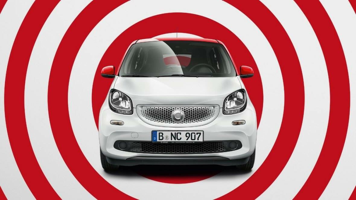 smart_worldwide's tweet photo. A special edition from Germany: the #smart | edition #citypop, where #popart meets urban functionality. #lessisbore https://t.co/FMcguZaVcW
