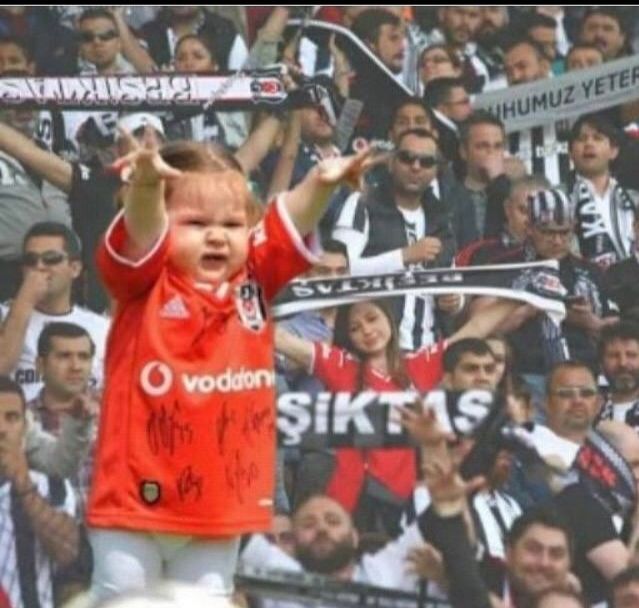 Çıldırt bizi
Delirt bizi KARTALIM...  #Beşiktaş