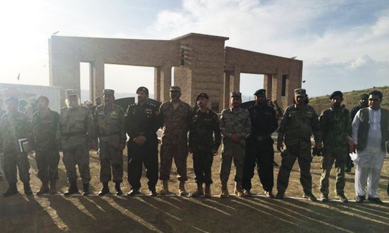 SyedIHusain's tweet image. Barbed wire closure,
Tourkham Border
Now #AngoorAdda 
#PakAfghanBorder