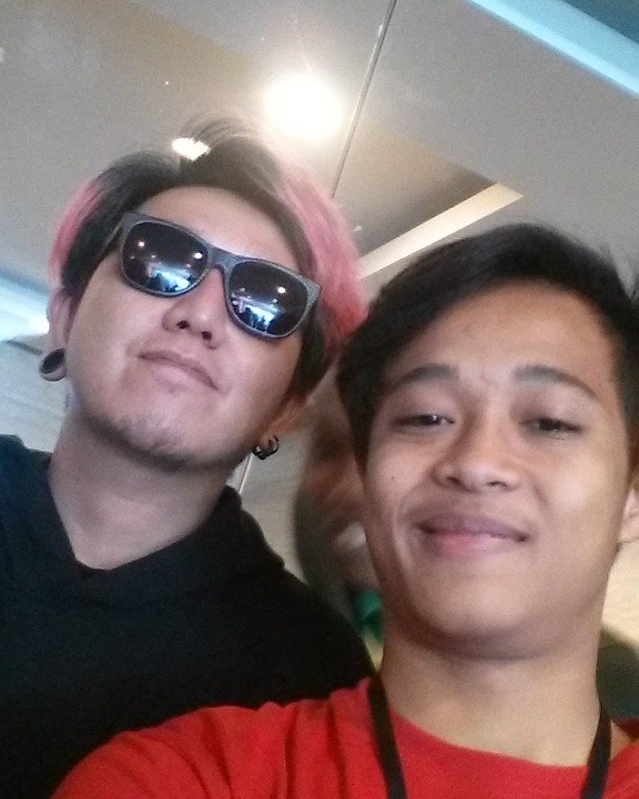 rizwantfk's tweet photo. Jangan pernah kapok kalo di ajak selfie bareng😀 , Thanks @choasansan https://t.co/dcfgALVGJZ