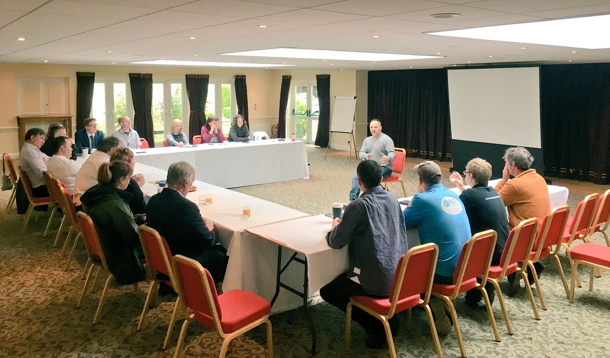 BNClubGL's tweet image. In the spotlight with @togwilldavis this morning @RegencyChelt