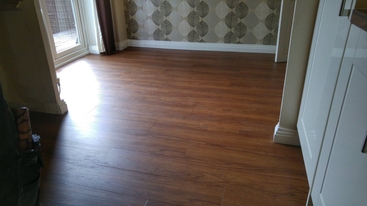 Bow Flooring On Twitter Neobo Luxury Vinyl Tiles Copper Penny