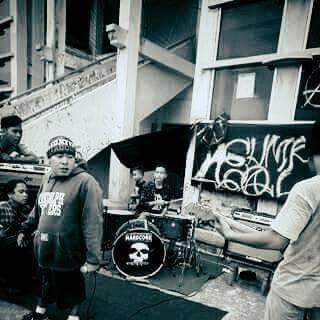 Latepost! Streetgigs Ngumpulgalo #2 at napal ancol sarolangun \m//