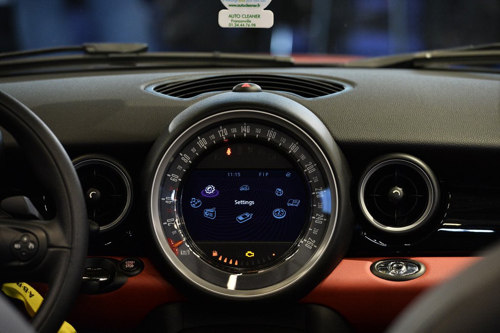 EQUIP_AUTO's tweet image. [Daily pic]  Equipments #EQUIPAUTO2015 buff.ly/1L0dfpP