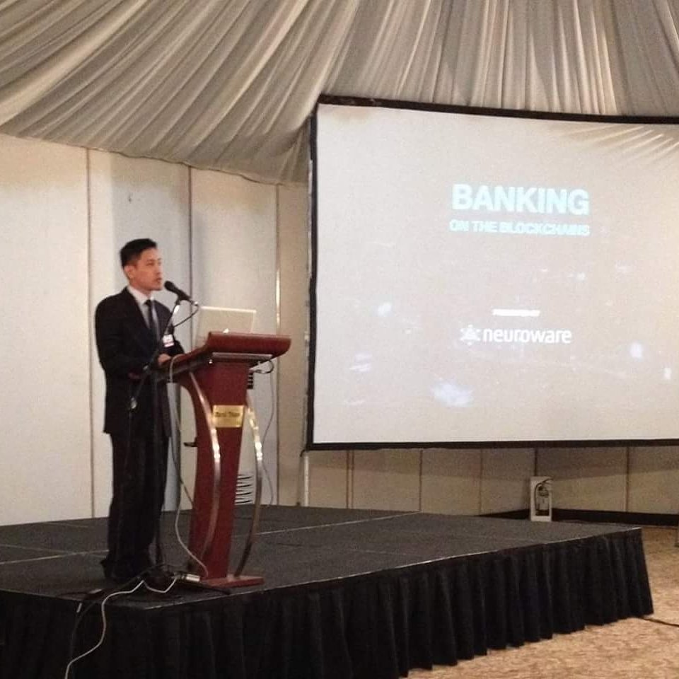 roguejs's tweet photo. Thanks to #btaphil16 for the opportunity to speak about blockchains #neuroware #blockchains #fintech https://t.co/Lib1YdjLlf
