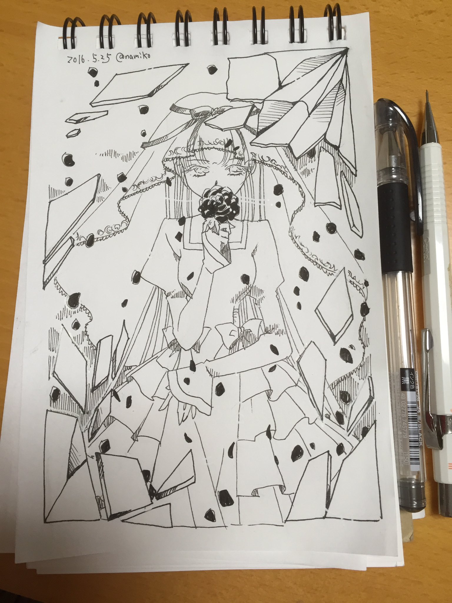 對馬有香 つしまゆか ちいさなしあわせ展 9 11 忙しさにかまけて１日１絵描けてませんでした やっと一息つけた 感じです 今朝見た夢の中で出てきたドレスです なんでドレス 割れたガラスと薔薇と厨二ぽく イラスト基地 1日1絵 イラスト 絵描き人