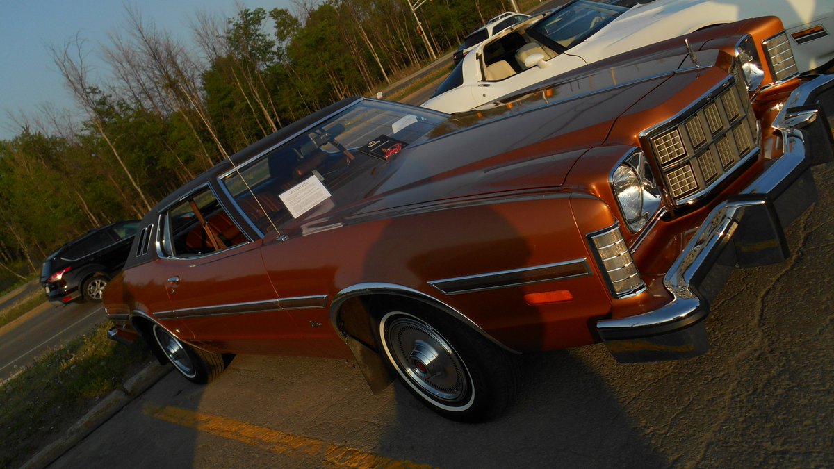 Steve Brandon Kanata Cruise Night 1975 Ford Grantorino Elite Malaise Car Torino Ottawa フォード グラントリノ エリート アメ車 オタワ