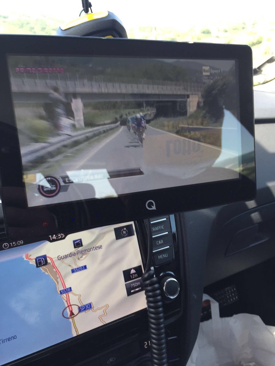 vismaleaseabike's tweet photo. Great TV reception in our @Skoda_NL! Well done and thank you #Modiforce and #Funke! https://t.co/pFqfeOnTEM