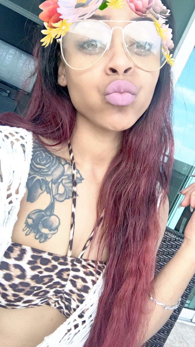 Shay_PrettyEyes's tweet photo. #Miami #vacation #Penthouse #Living 💸 https://t.co/Y0o1v6uNsM