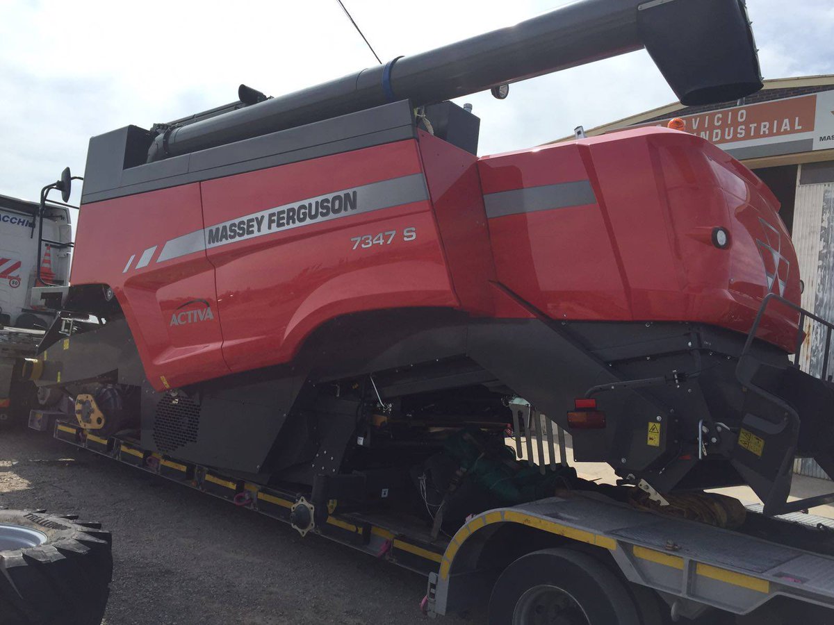 MF_Spain's tweet image. El campo español se tiñe de #rojo con las #cosechadoras @MF_Spain