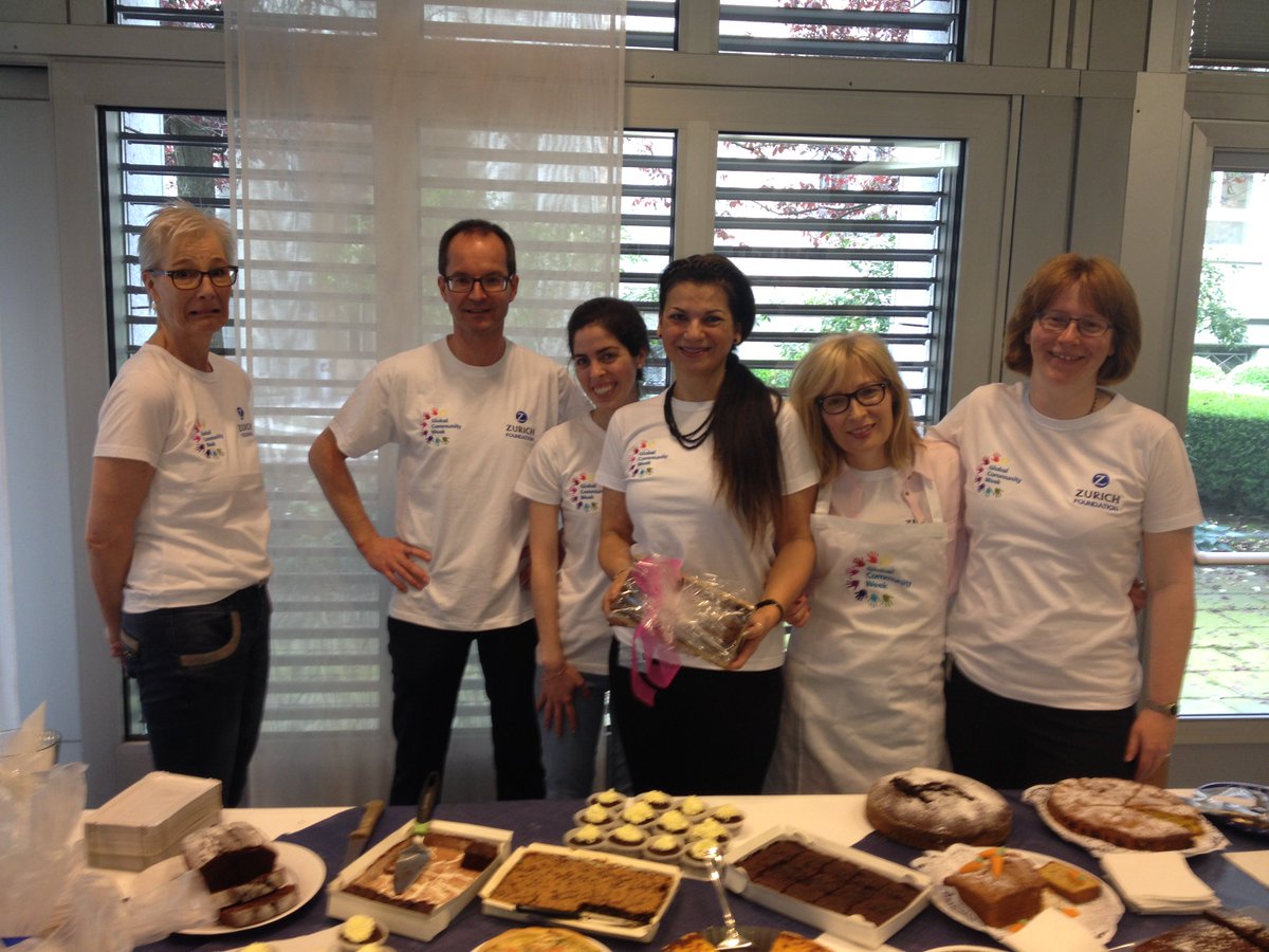 danicollcrespo's tweet photo. Awesome, deliciuos and succesful Bake Sale at @Zurich during the great #GlobalCommunityWeek Big thanks to the Team! https://t.co/ehdNTXw8k7