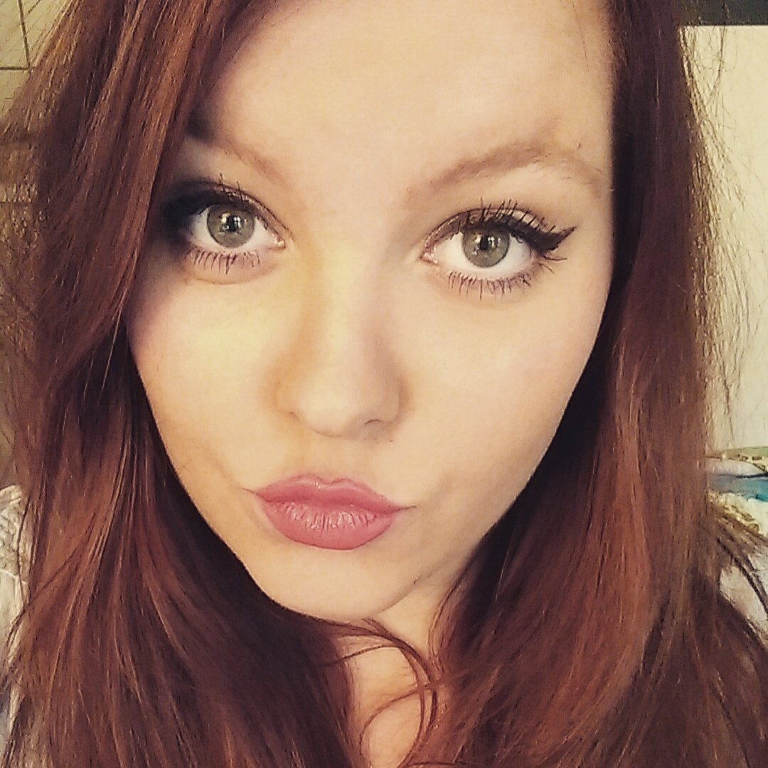 Hovgaard06's tweet image. Got just about 4 hours sleep, now on the way to uni again. Good Wednesday ❤
#Bachelorproject #nosleepuntiljune